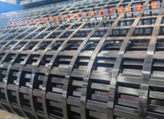 厚街镇钢塑土工格栅：基建“隐形脊梁”的绿色智造与长寿命进化论